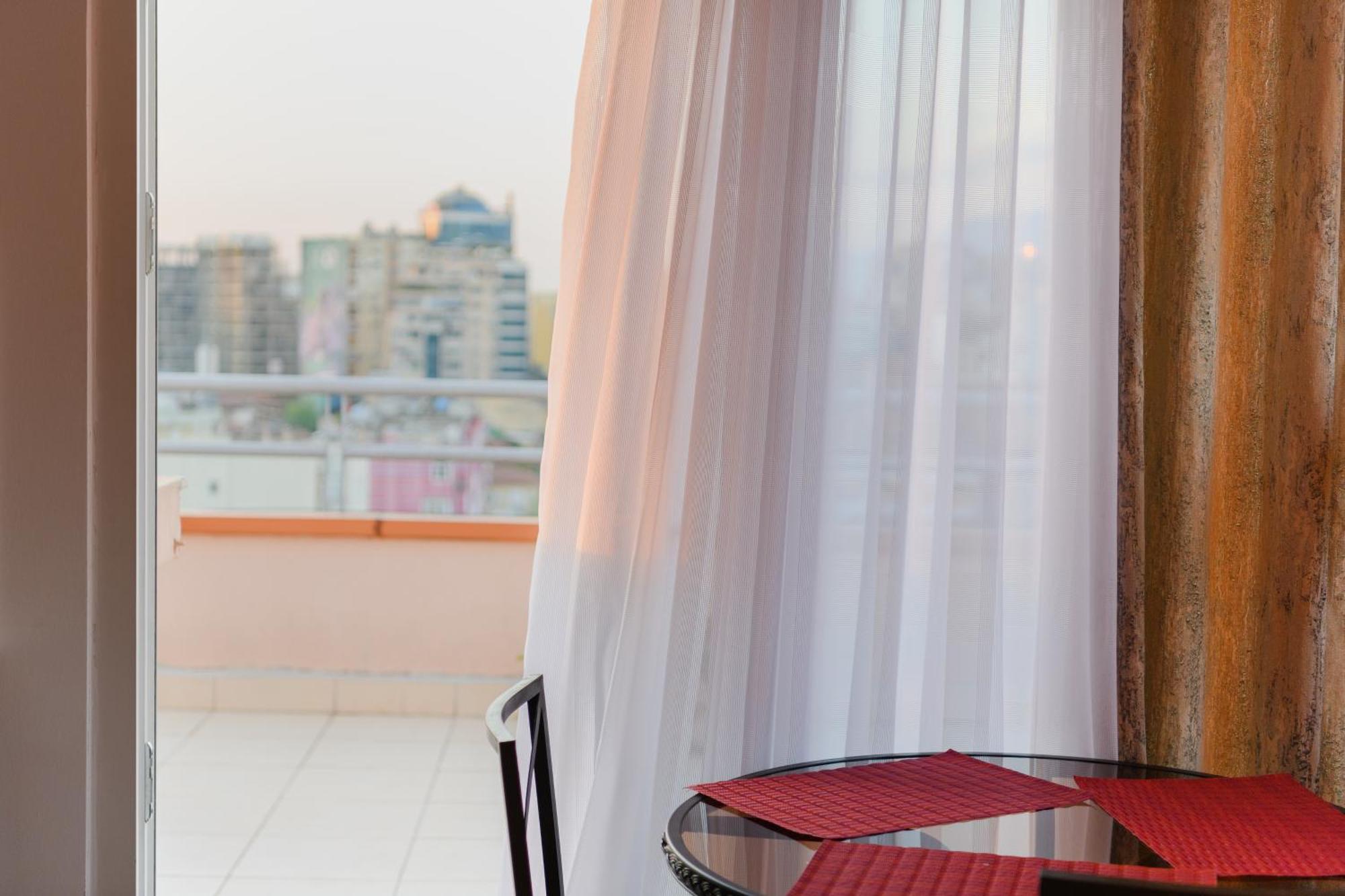Terrace Tirana Cityscape 2 Exteriör bild